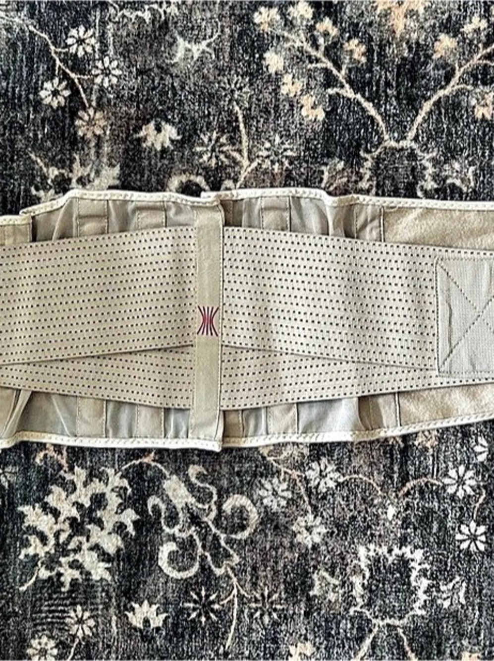 Miss Belt Instant Hourglass Waist
Shaper & Support Band - Beige Small/Medium